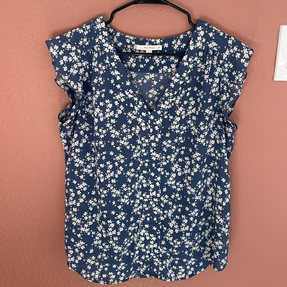 Floral tank blouse